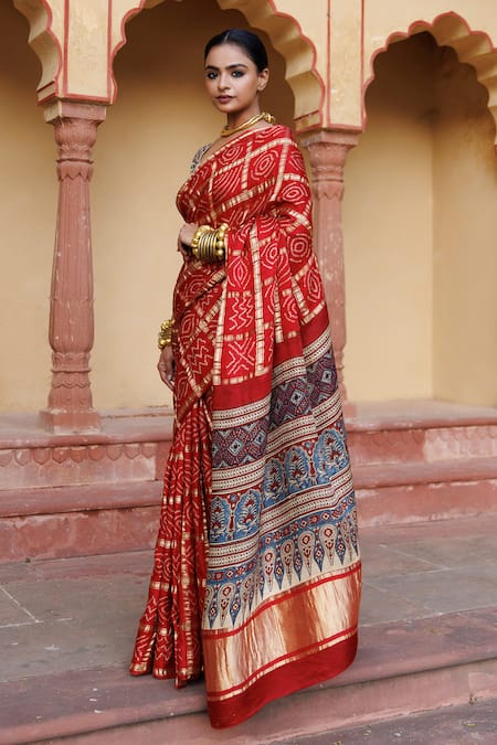 Buy Geroo Jaipur Red Gingham, Gabardine Gharchola Pattern Saree With Unstitched Blouse Piece Online at Aza Fashions Buy_Geroo Jaipur_Red Gingham, Gabardine Gharchola Pattern Saree With Unstitched Blouse Piece _Online_at_Aza_Fashions