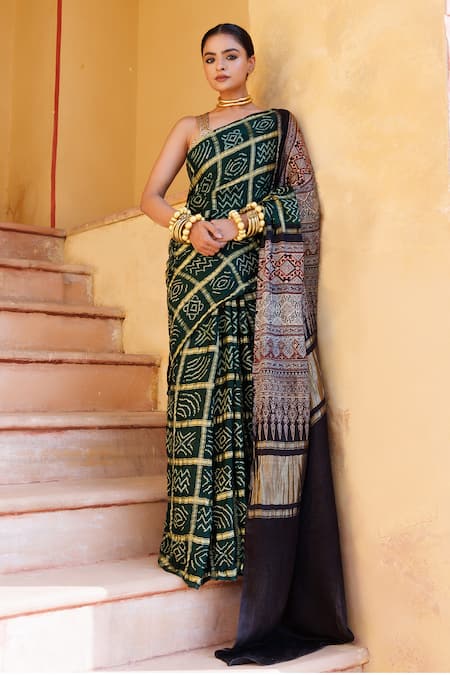 Geroo Jaipur Green Gajji Silk Woven Bandhani Gharchola Saree With Unstitched Blouse Piece