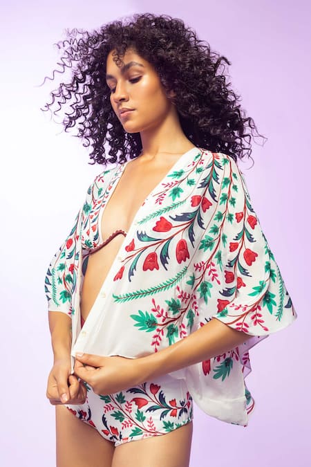 Buy Limerick By Abirr N' Nanki White Polyester, Spandex Halter Neck Maria Floral Jaal Print Bikini Set Online at Aza Fashions Buy_Limerick By Abirr N' Nanki_White Polyester, Spandex Halter Neck Maria Floral Jaal Print Bikini Set _Online_at_Aza_Fashions