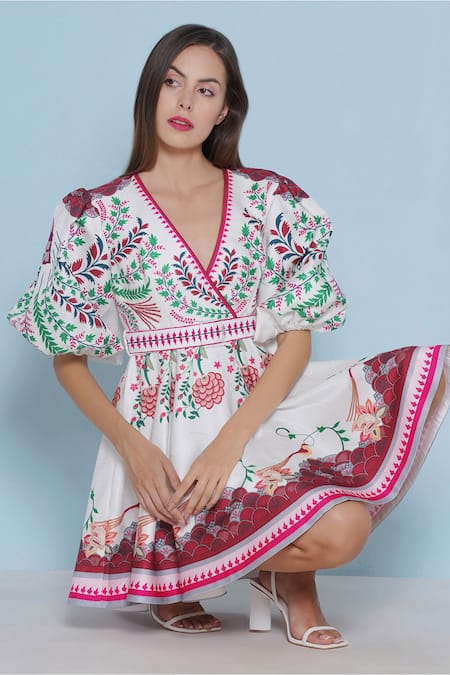 Limerick By Abirr N' Nanki_White Satin V-neck Koia Printed Short Dress _at_Aza_Fashions