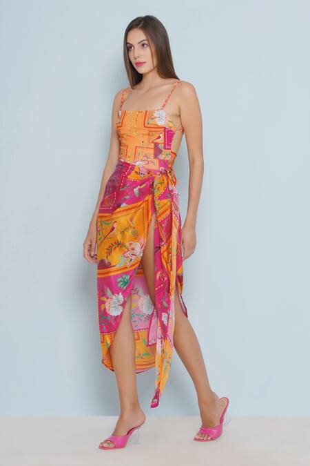 Limerick By Abirr N' Nanki_Pink Crepe Zi Persian Fleur Art Print Cover Up _Online_at_Aza_Fashions