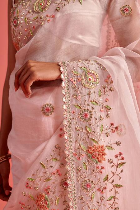 Buy_Aarti Sethia_Pink Organza Embroidery Brass Carnation Fleur Mukaish Work Saree Blouse Set 