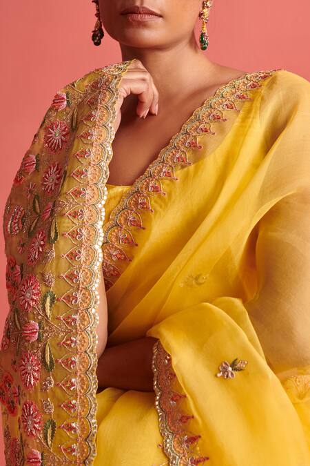 Shop_Aarti Sethia_Yellow Organza Embroidery French Tulip Fleur Dabka Embellished Saree Blouse Set _Online_at_Aza_Fashions