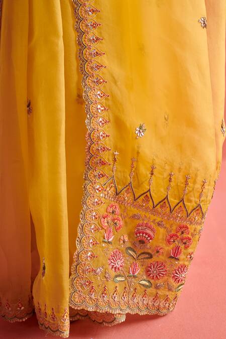 Buy_Aarti Sethia_Yellow Organza Embroidery French Tulip Fleur Dabka Embellished Saree Blouse Set 