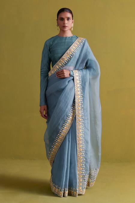 Aarti Sethia_Blue Organza Embroidery Gota Wildflora Embellished Border Saree Blouse Set _Online_at_Aza_Fashions