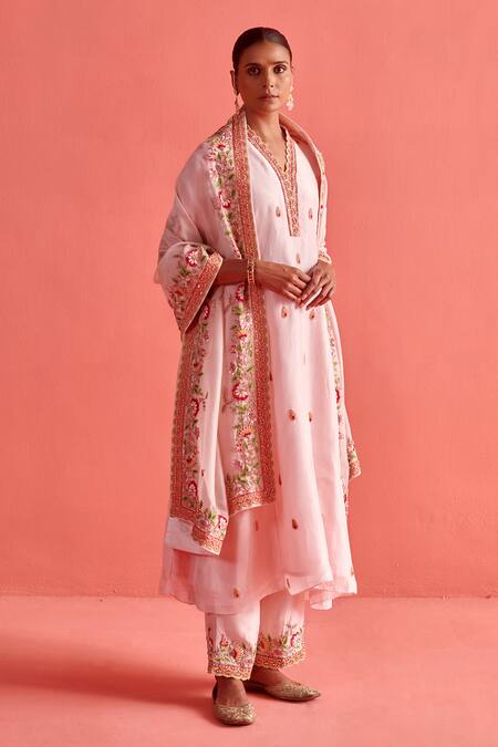 Aarti Sethia_Pink Silk, Organza Embroidery Scoop Neck Lily Dabka Kurta Trouser Set _Online_at_Aza_Fashions