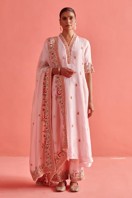 Shop_Aarti Sethia_Pink Silk, Organza Embroidery Scoop Neck Lily Dabka Kurta Trouser Set 