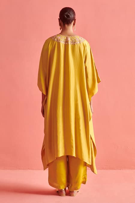 Aarti Sethia Petunia Mukaish Thread Work Yoke Kaftan With Palazzo 