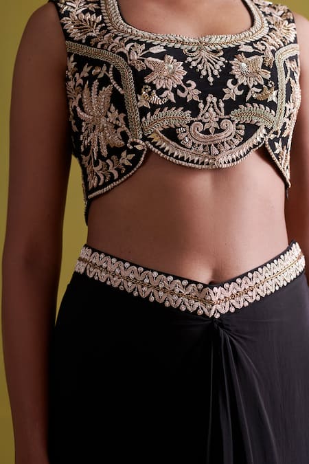 Buy_Aarti Sethia_Black Crepe, Silk, Satin Embroidery Round Bloom Dabka Bustier With Draped Skirt 