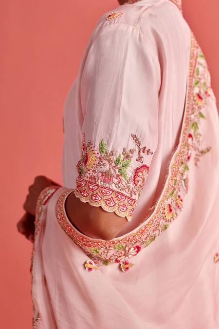Aarti Sethia_Pink Organza Lining Shantoon Embroidery Dabka Thread Bougainvillea Dupatta _at_Aza_Fashions