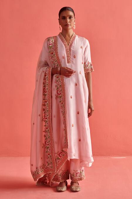 Shop_Aarti Sethia_Pink Organza Lining Shantoon Embroidery Dabka Thread Bougainvillea Dupatta 