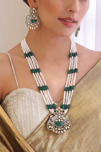 Shop Swabhimann Green Beads, Diamonds Floral Swirl Victorian Polki Stone Studded Necklace Set Online at Aza Fashions Shop_Swabhimann_Green Beads, Diamonds Floral Swirl Victorian Polki Stone Studded Necklace Set _Online_at_Aza_Fashions