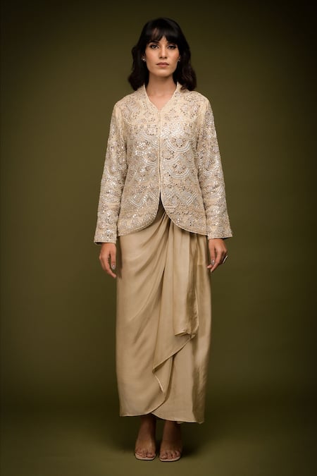Farha Syed Ivory Handloom Tissue Chanderi Embroidered Scallop Zari Jacket Draped Skirt Set at Aza Fashions Farha Syed_Ivory Handloom Tissue Chanderi Embroidered Scallop Zari Jacket Draped Skirt Set _at_Aza_Fashions