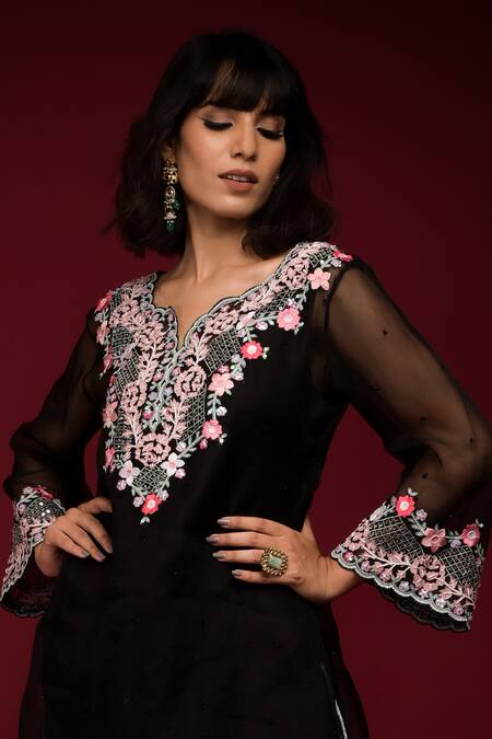 Farha Syed Black Pure Organza Embroidered Cutdana V-neck Floral Cutwork Kurta With Pant Online at Aza Fashions Farha Syed_Black Pure Organza Embroidered Cutdana V-neck Floral Cutwork Kurta With Pant _Online_at_Aza_Fashions