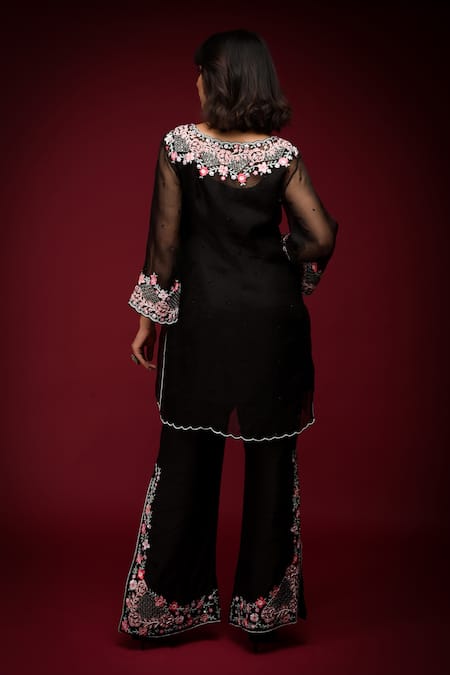 Shop Farha Syed Black Pure Organza Embroidered Cutdana V-neck Floral Cutwork Kurta With Pant at Aza Fashions Shop_Farha Syed_Black Pure Organza Embroidered Cutdana V-neck Floral Cutwork Kurta With Pant _at_Aza_Fashions