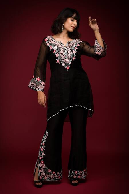 Shop Farha Syed Black Pure Organza Embroidered Cutdana V-neck Floral Cutwork Kurta With Pant Online at Aza Fashions Shop_Farha Syed_Black Pure Organza Embroidered Cutdana V-neck Floral Cutwork Kurta With Pant _Online_at_Aza_Fashions