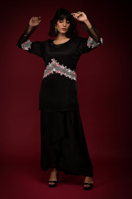 Farha Syed Black Satin Embroidered Thread Round Floral Placement Kurta With Skirt 