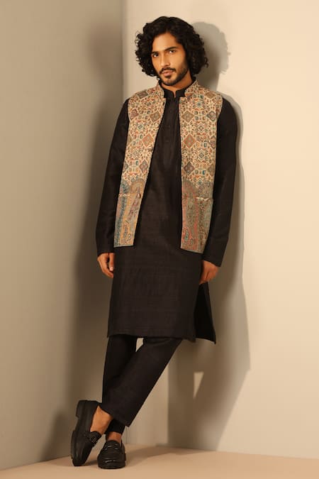 KISAH Multicolor Regular Fit Embroidered Nehru Jacket