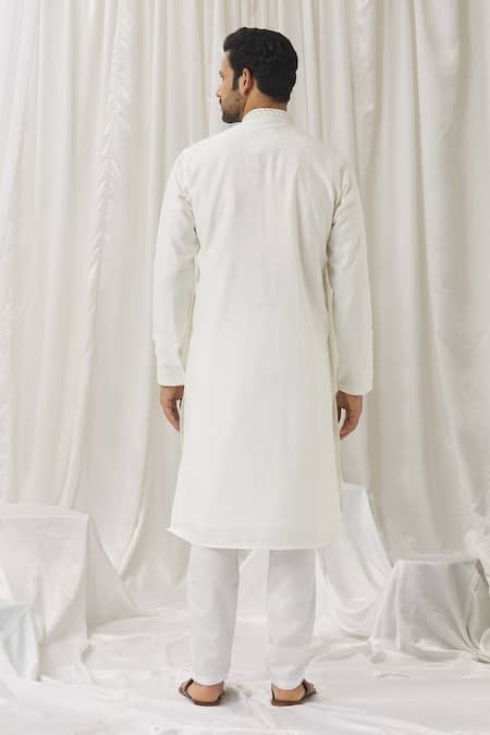 Aariyana Couture Zari Foliage Embroidered Kurta With Pant 