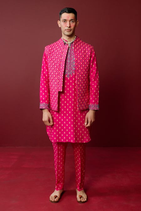 Ridhimaa Gupta Pink Viscose Raw Silk Embroidered Resham Devah Quilted Bundi 