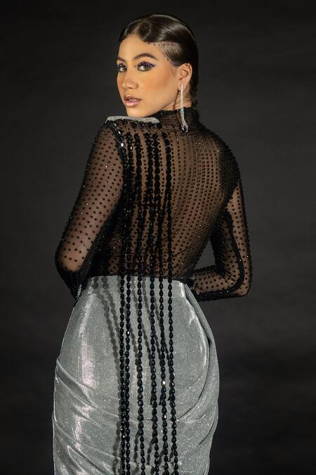 Buy_Nikhil Thampi_Silver Volvo Embellished Stone Band Shimmer Pre-draped Saree With Sheer Bodysuit 