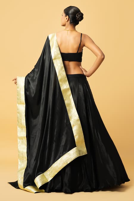 Quench A Thirst Solid Lehenga Set With Lace Border Dupatta 