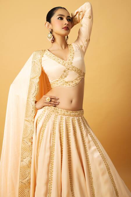 Buy_Quench A Thirst_Peach Modal, Satin Sequins, Beads V-neck Floral Jaal Embroidered Lehenga Set _Online_at_Aza_Fashions