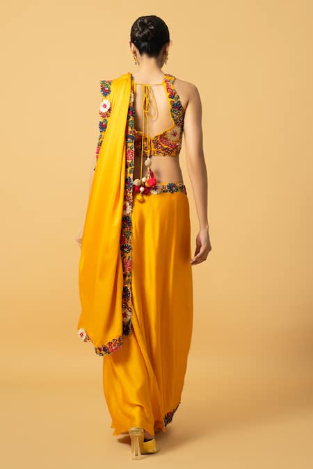 Quench A Thirst Floral Thread Embroidered Pre-Draped Saree With Blouse 
