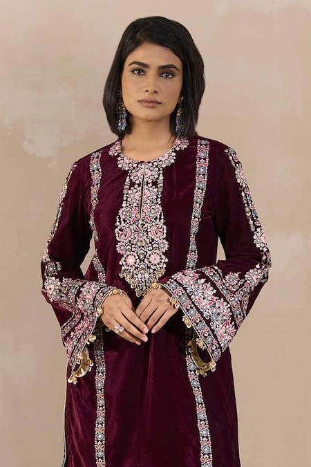 Shop Inej Maroon Velvet Sequins, Embroidery Round Neck Kashmiri Kurta And Pant Set at Aza Fashions Shop_Inej_Maroon Velvet Sequins, Embroidery Round Neck Kashmiri Kurta And Pant Set _at_Aza_Fashions