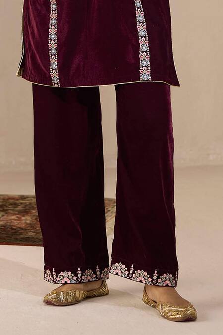 Inej Maroon Velvet Sequins, Embroidery Round Neck Kashmiri Kurta And Pant Set Online at Aza Fashions Inej_Maroon Velvet Sequins, Embroidery Round Neck Kashmiri Kurta And Pant Set _Online_at_Aza_Fashions
