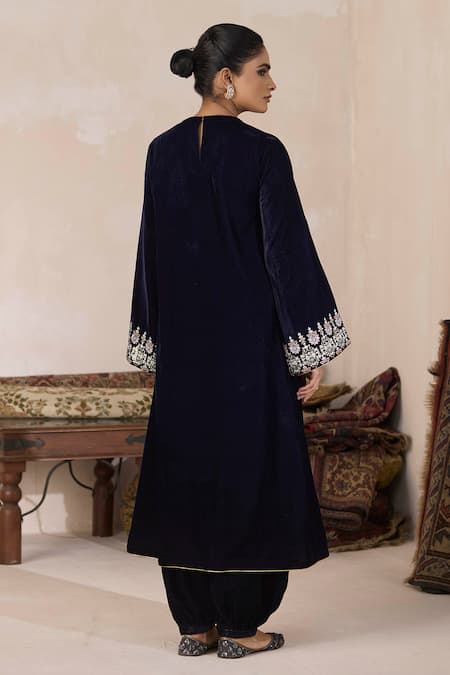 Shop Inej Blue Velvet Sequins Round Neck Embroidered Anarkali And Salwar Set at Aza Fashions Shop_Inej_Blue Velvet Sequins Round Neck Embroidered Anarkali And Salwar Set _at_Aza_Fashions