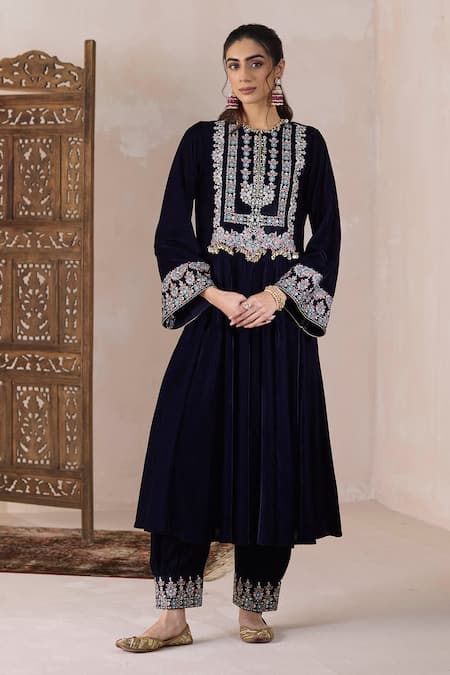 Inej Embroidered Kalidar Kurta & Salwar Set 