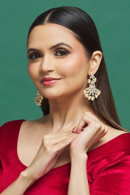 Our Purple Studio White Beads Kundan Studded Dangler Earrings Online at Aza Fashions Our Purple Studio_White Beads Kundan Studded Dangler Earrings _Online_at_Aza_Fashions
