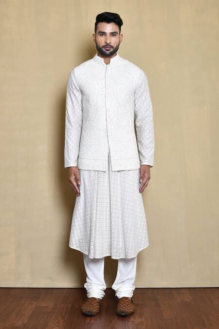 Arihant Rai Sinha_White Cotton Embroidery Floral Bundi Kurta Set_at_Aza_Fashions