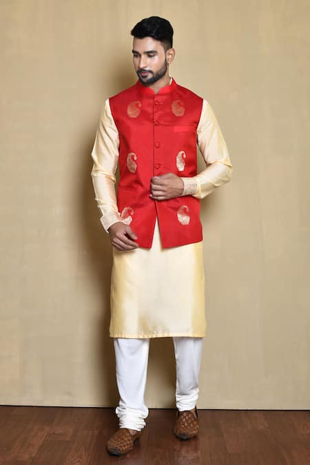 Arihant Rai Sinha Paisley Woven Bundi & Kurta Set 