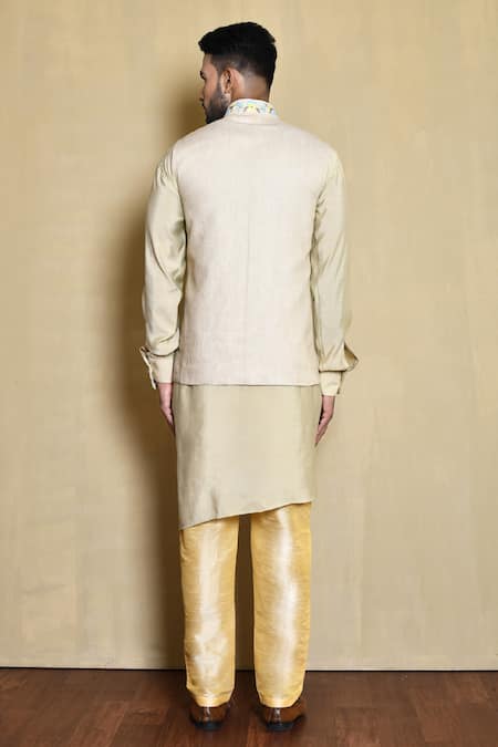 Shop_Arihant Rai Sinha_Off White Silk Embroidery Floral Bundi And Kurta Set _at_Aza_Fashions