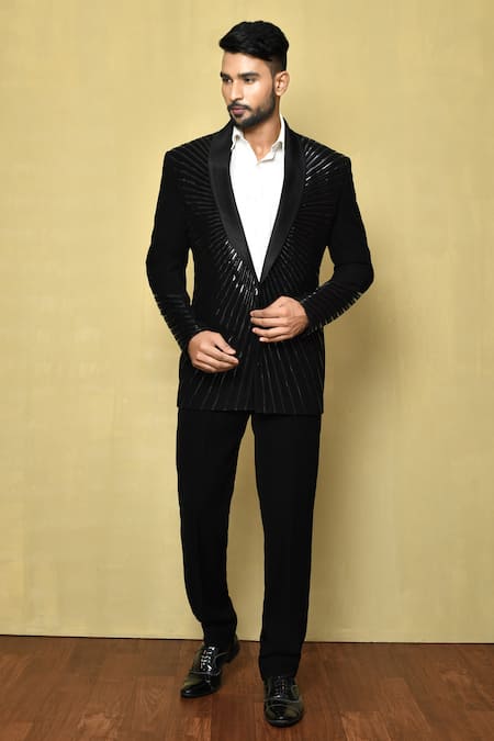 Arihant Rai Sinha Linear Pattern Suit Pant Set 