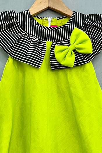 Label Neeti_Green Cotton, Muslin, Linen Bows Printed Frill Collar Dress _Online_at_Aza_Fashions