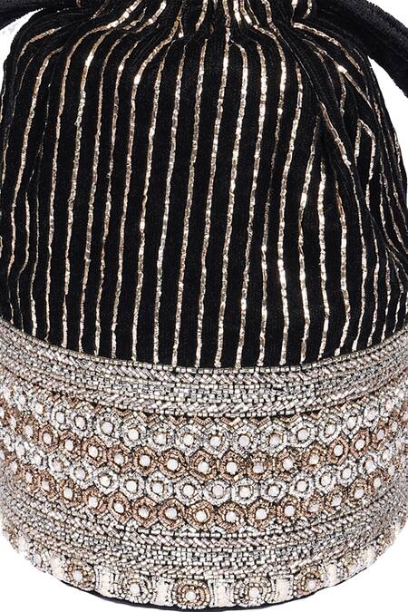 Shop Veruschka By Payal Kothari Black Embellished Catherine Cutdana Potli Online at Aza Fashions Shop_Veruschka By Payal Kothari_Black Embellished Catherine Cutdana Potli _Online_at_Aza_Fashions