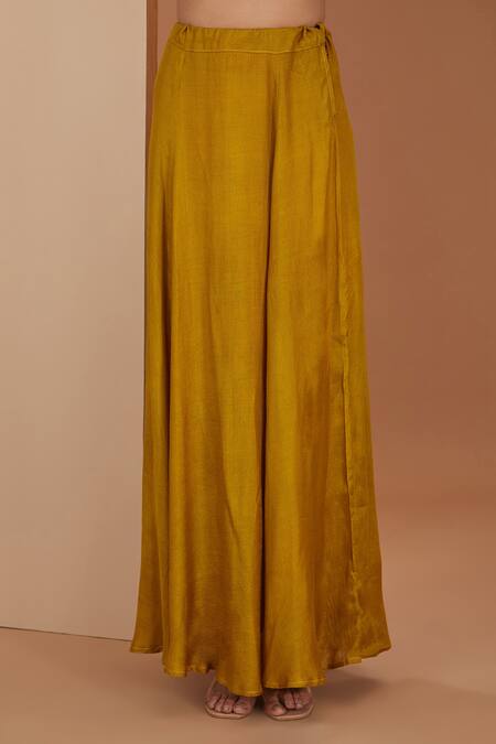 Buy_Neha Khullar_Yellow Cotton, Viscose Fringe V-neck Floral Print Saree And Blouse Set_Online_at_Aza_Fashions