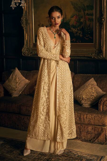 Buy_Seema Gujral_Beige Net Embroidery Sweetheart Neck Pre-draped Saree Set With Jacket _Online_at_Aza_Fashions