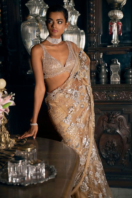 The Hot New Trend Of Metallic Sarees That Has Bollywood In A Chokehold |  Trends News, Times Now