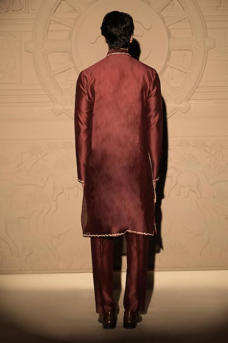 Shop Jubinav Chadha Wine Chanderi Embroidery Colorblock Kurta Set at Aza Fashions Shop_Jubinav Chadha_Wine Chanderi Embroidery Colorblock Kurta Set _at_Aza_Fashions