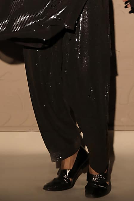 Shop_Jubinav Chadha_White Georgette Sequins Embroidered Kurta Set With Stole _Online_at_Aza_Fashions