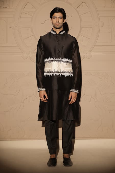 Jubinav Chadha Chanderi Placement Embroidered Nehru Jacket & Kurta Set 