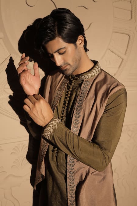 Buy_Jubinav Chadha_Green Cotton, Silk Embroidery Layered Kurta Set _Online_at_Aza_Fashions