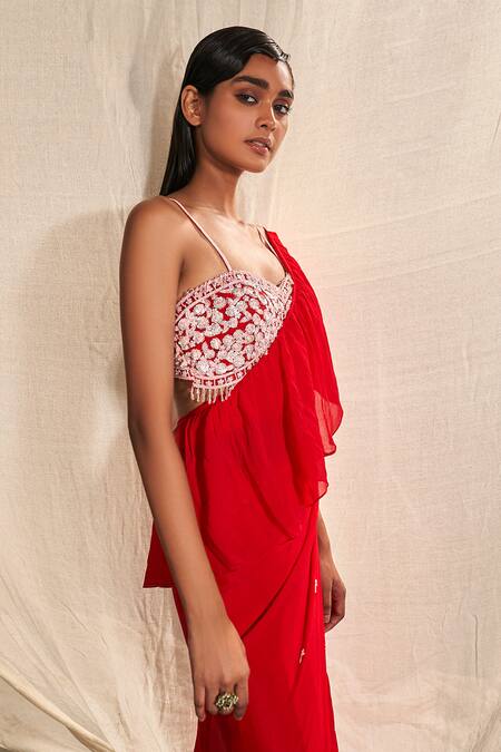 Buy Kashmiraa Red Chiffon Embroidery, Sequins, Cut Work Pre-draped Saree With Blouse Online at Aza Fashions Buy_Kashmiraa_Red Chiffon Embroidery, Sequins, Cut Work Pre-draped Saree With Blouse _Online_at_Aza_Fashions