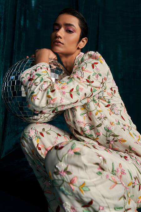 Shop Kashmiraa Ivory Organza Embroidery, Beads, Sequins Resham Jacket And Pant Set Online at Aza Fashions Shop_Kashmiraa_Ivory Organza Embroidery, Beads, Sequins Resham Jacket And Pant Set _Online_at_Aza_Fashions