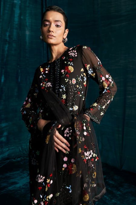 Buy_Kashmiraa_Black Organza, Georgette Embroidery, Sequins, Cut Work Dana Kurta Pant Set 