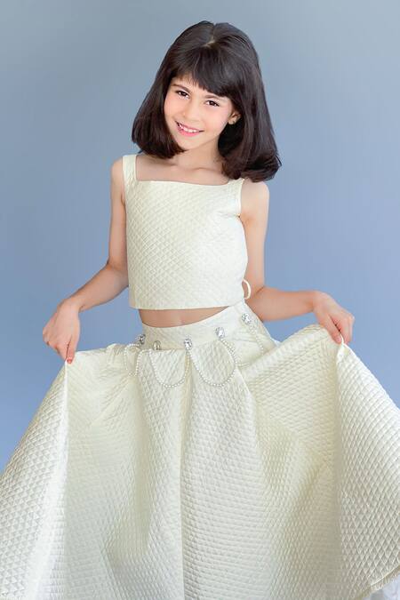 Pinkcow designs pvt ltd_Cream Silk, Cotton, Tulle Quilted Crystal Chain Embellished Lehenga Blouse Set _at_Aza_Fashions